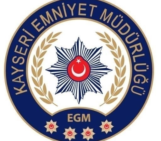 Kayseri’de 502 bin adet makaron ele geçirildi:  1 gözaltı