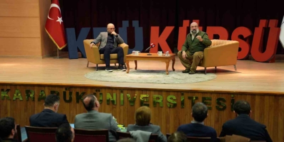 KBÜ’de Ömer Özkök ve Hikmet Genç öğrencilerle bir araya geldi