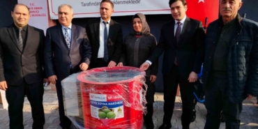 Keban’da çiftçilere makine dağıtıldı