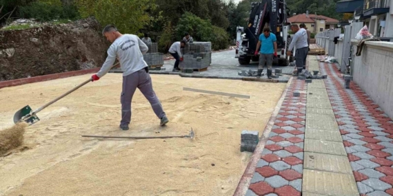 Kemer Kuzdere’de iki sokak arasındaki altyapı çalışmaları tamamlandı