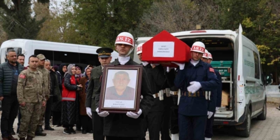 Kıbrıs Gazisi son yolculuğuna uğurlandı