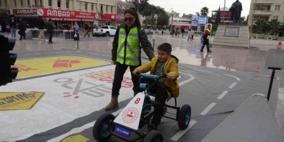 Kilis’te minik öğrencilere trafik bilinci