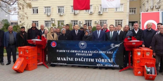 Kilis’te üreticilere hibe destekli tarım ve hayvancılık ekipmanları dağıtıldı