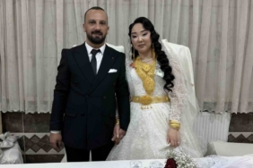 Kırgız gelin ve Yüksekovalı damadın kargoda başlayan aşkı mutlu sonla bitti