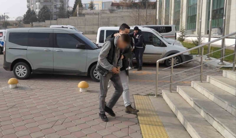 Kırıkkale’de 3 kişinin yaralandığı silahlı kavgaya karışan 6 şüpheliye adli kontrol