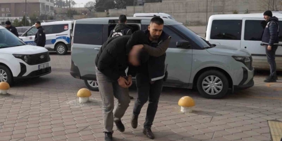 Kırıkkale’de "kız meselesi" iddiasıyla çıkan silahlı kavgaya karışan 6 şüpheli adliyede