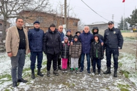 Kırklareli Valisi Turan, Hamdibey köyü sakinleriyle bir araya geldi