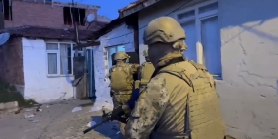 Kırklareli’nde özel harekat destekli uyuşturucu operasyonu