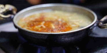 Kırşehirliler soğuk havadan kelle paça çorbasıyla korunuyor