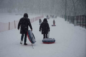 Kış turizminin gözdesi Kartepe’de kar sevinci