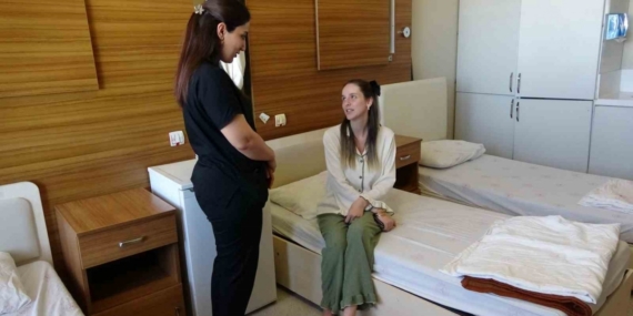 Kışın kapanan yollara karşı Van’da "Anne Oteli" hizmeti