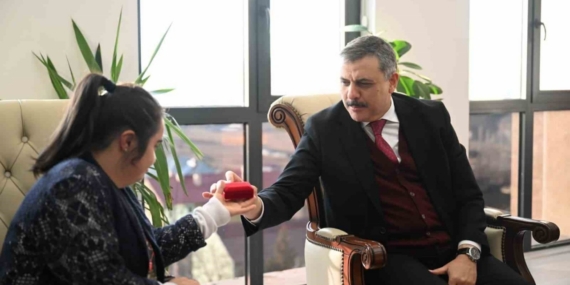 Kısmet’ten Vali Çiftçi’ye tatlı takip