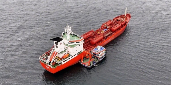 Küçükçekmece’de Alatepe Tankeri için kurtarma çalışmaları başladı