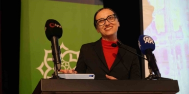 Külliye’de ödül alan bilim kadını Prof. Dr. Özcan: "Bu ödülün kariyerimde çok önemli bir yeri var"