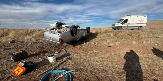 Kulu’da belediye aracı takla attı, 3 personel yaralandı