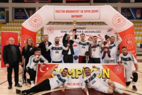 Kurumlar Arası Voleybol Turnuvası’nın şampiyonu Milli Eğitim Müdürlüğü oldu