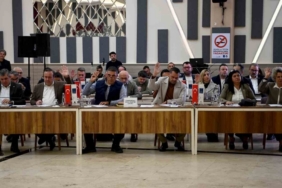 Kuşadası Belediye Meclisi yılın son toplantısını yaptı