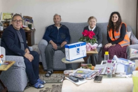 Kuşadası Belediyesi’nden engelli Osman amcaya anlamlı ziyaret