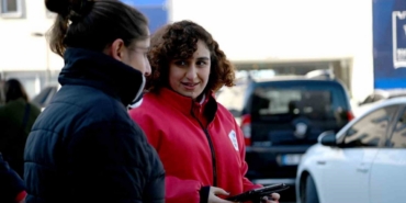 Kuşadası Belediyesi’nin beslenme çantası desteğine tam not