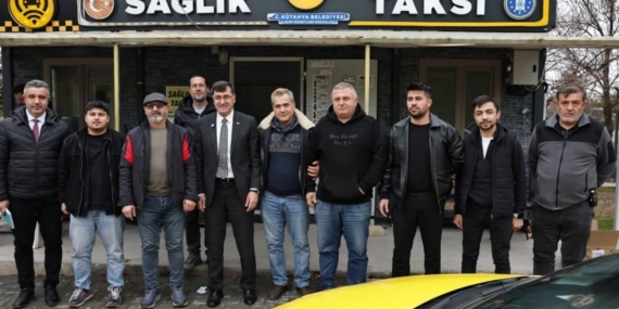 Kütahya Belediye Başkanı Kahveci, taksici esnafıyla bir araya geldi
