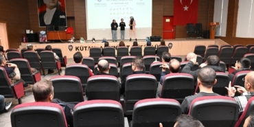 Kütahya İl Emniyet Müdürlüğü personeline işaret dili bilgilendirmesi