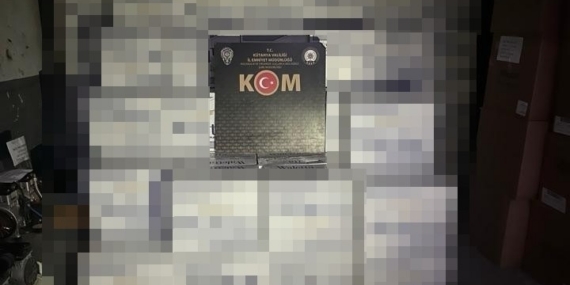 Kütahya’da durdurulan araçta 5 milyon makaron ele geçirildi