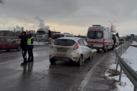 Kütahya’da iki otomobil çarpıştı: 1 yaralı