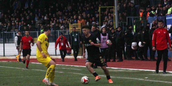 Kütahyaspor sahasında Eskişehirspor ile 1-1 berabere kaldı