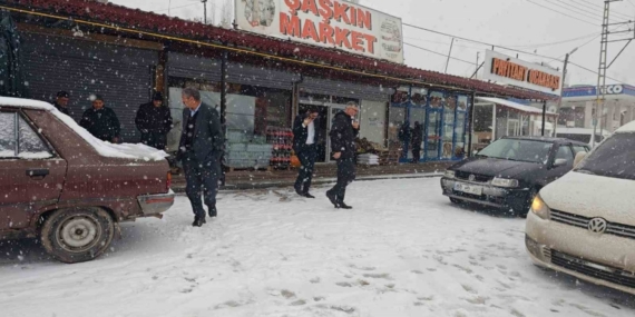 Malatya kırsalında kar yağışı etkili oluyor