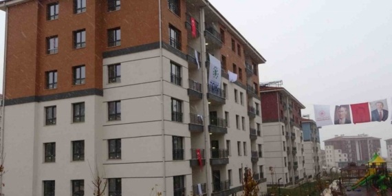 Malatya’da 11 bin 367 konut ve 128 iş yeri için kura çekimi yapıldı