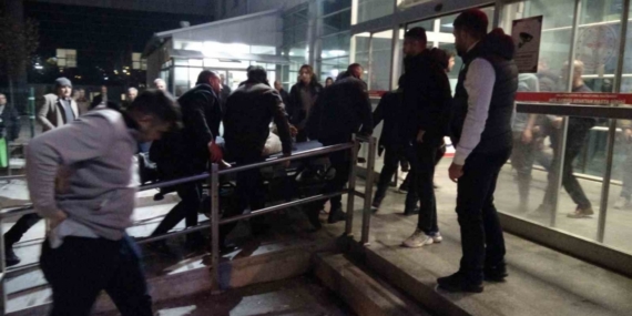 Malatya’da bıçaklı kavga: 3 yaralı