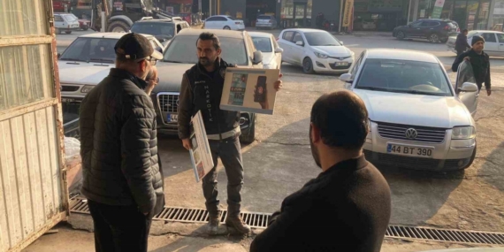 Malatya’da polisten uyuşturucuya karşı bilgilendirme çalışmaları