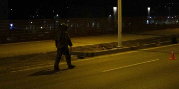 Malatya’da şüpheli çanta fünye ile patlatıldı