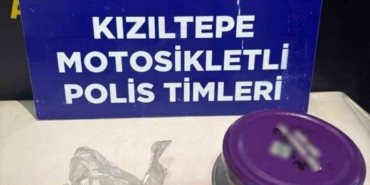 Mardin’de durdurulan araçta esrar ele geçirildi