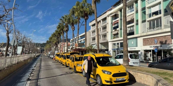 Marmaris’te "Meydan Projesi" tartışması büyüyor: