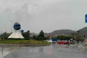 Marmaris’te son 24 saatte 60 kilogram yağış düştü