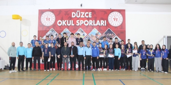 Masa tenisinde şampiyonlar belli oldu