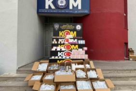 Merdiven altı muayenelerden 4 bin 655 kaçak ilaç ele geçirildi