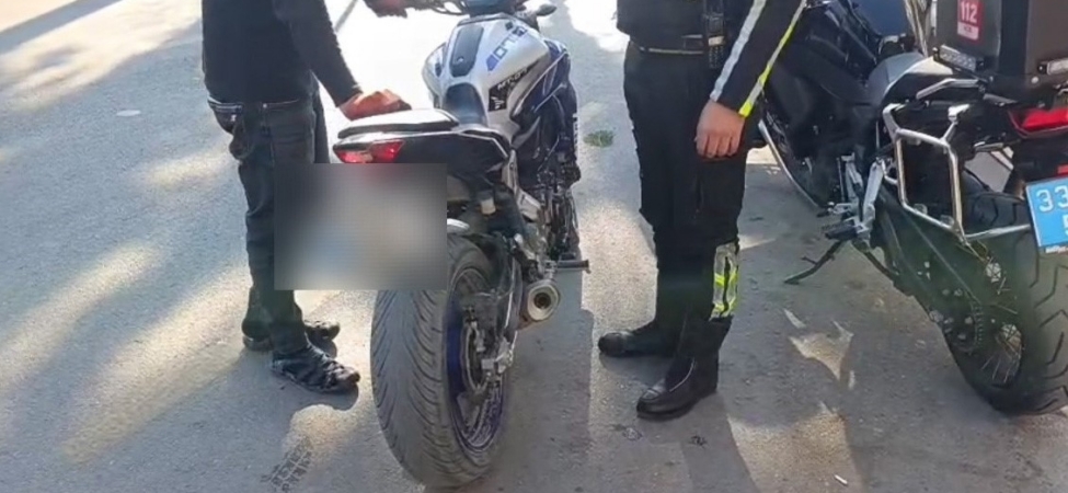 Mersin’de abart egzoz kullanan araçlara ceza yağdı