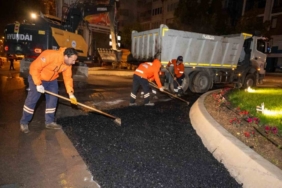 Mersin’de asfalt mesaisi geceye taşındı