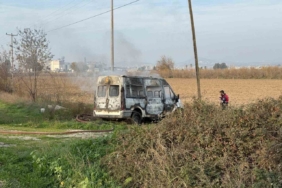Mersin’de minibüs yangını
