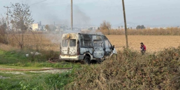 Mersin’de minibüs yangını