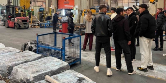 Meslek lisesi öğrencileri üretim süreçlerini yerinde öğreniyor