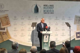 Mevlana’nın 7 asırlık Mesnevi mirası "Mana ve Nakış: Müzehhep Mesneviler Yazma Eser" sergisinde anlatıldı