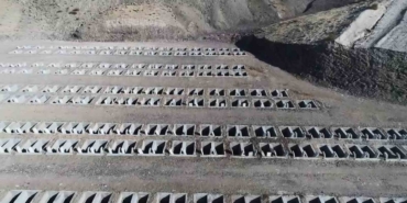 Mezarlar artık bir tık uzakta: İsteyen fotoğrafını görecek, isteyen dua okutacak