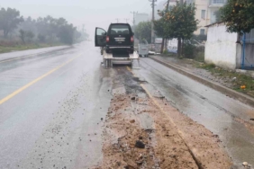 Milas’ta bozuk yollar hayatı olumsuz etkiliyor