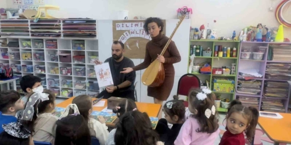 Minik yürekler dilin ve kültürün izinde