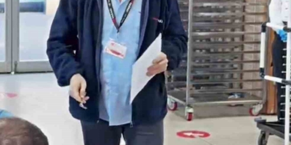 Mudanya yazaki işçilerinden MESS’in düşük zam teklifine çatal-kaşıklı protesto