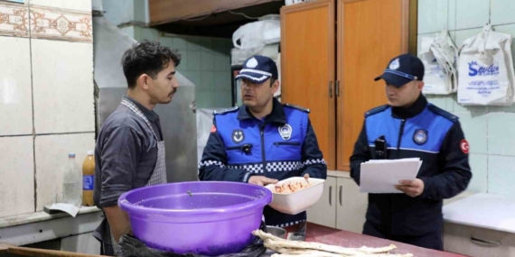 Muğla Büyükşehir Zabıtasından hijyen ve gramaj denetimi