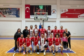 Muratpaşa Belediyespor namağlup Bölgesel Lig’de